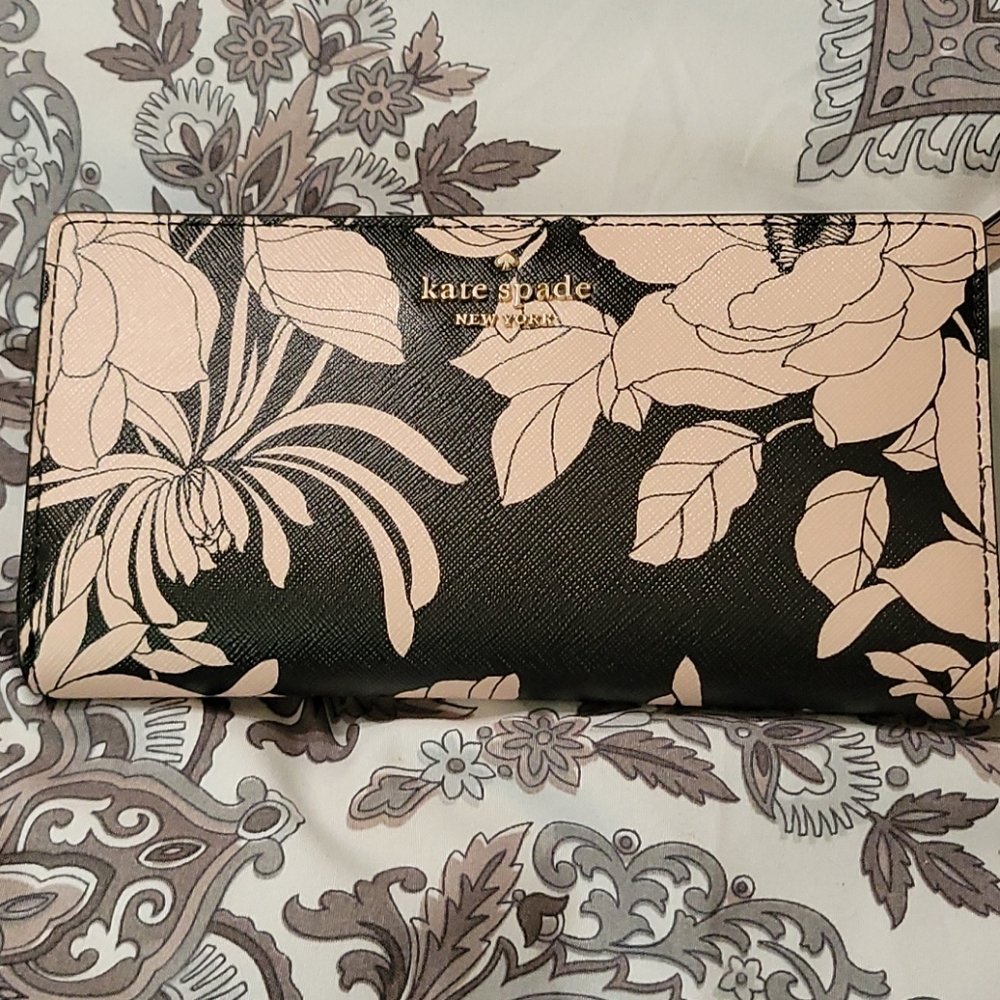 Gardenia wallet